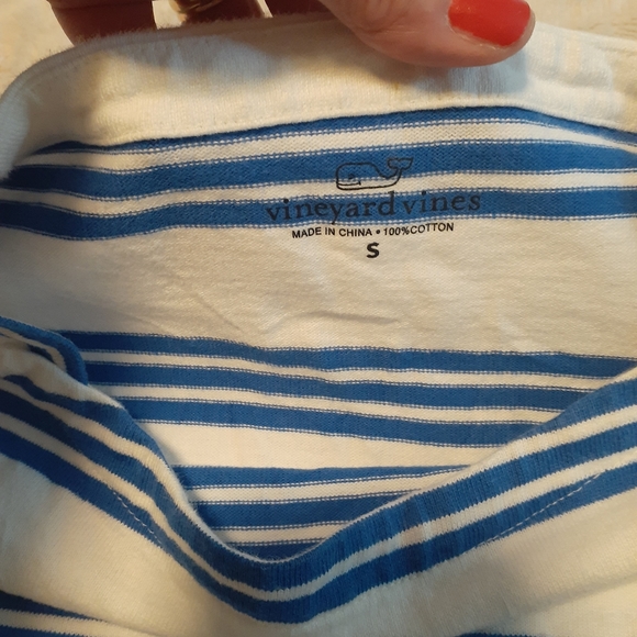 Vineyard Vines Ladies Top - Picture 4 of 4
